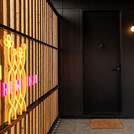 Wherewithal Luxury Suites Carlton エクステリア 写真