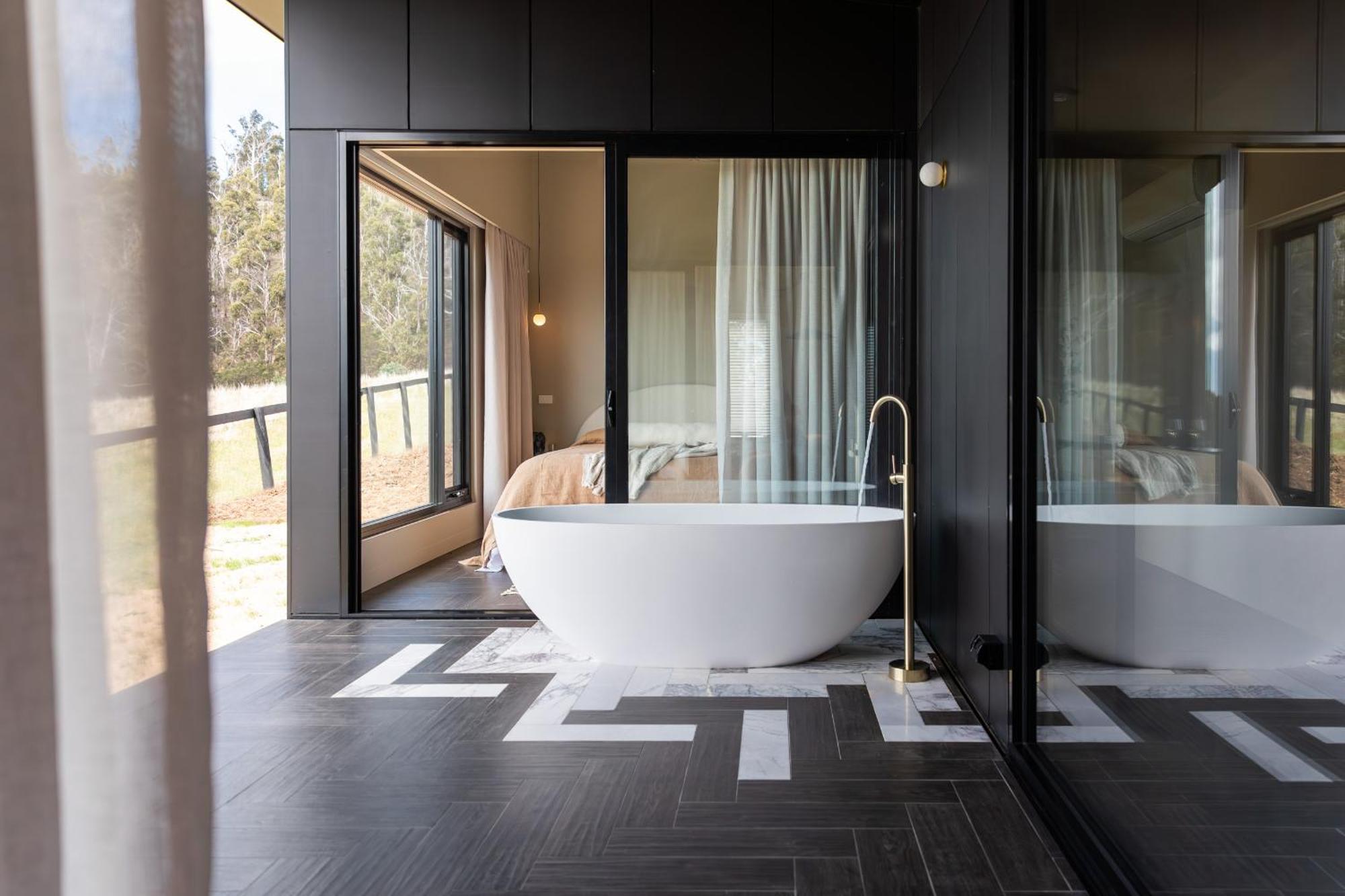 Wherewithal Luxury Suites Carlton エクステリア 写真